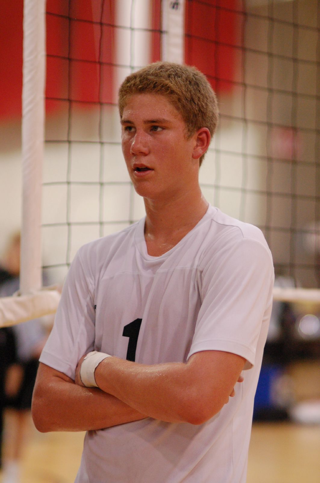 Setter Oliver Deutschman (above) has passed the Pacific Palisades Volleyball Club boys' program to national prominence along with outside hitter and fellow Palisadian Matt Bagnard.